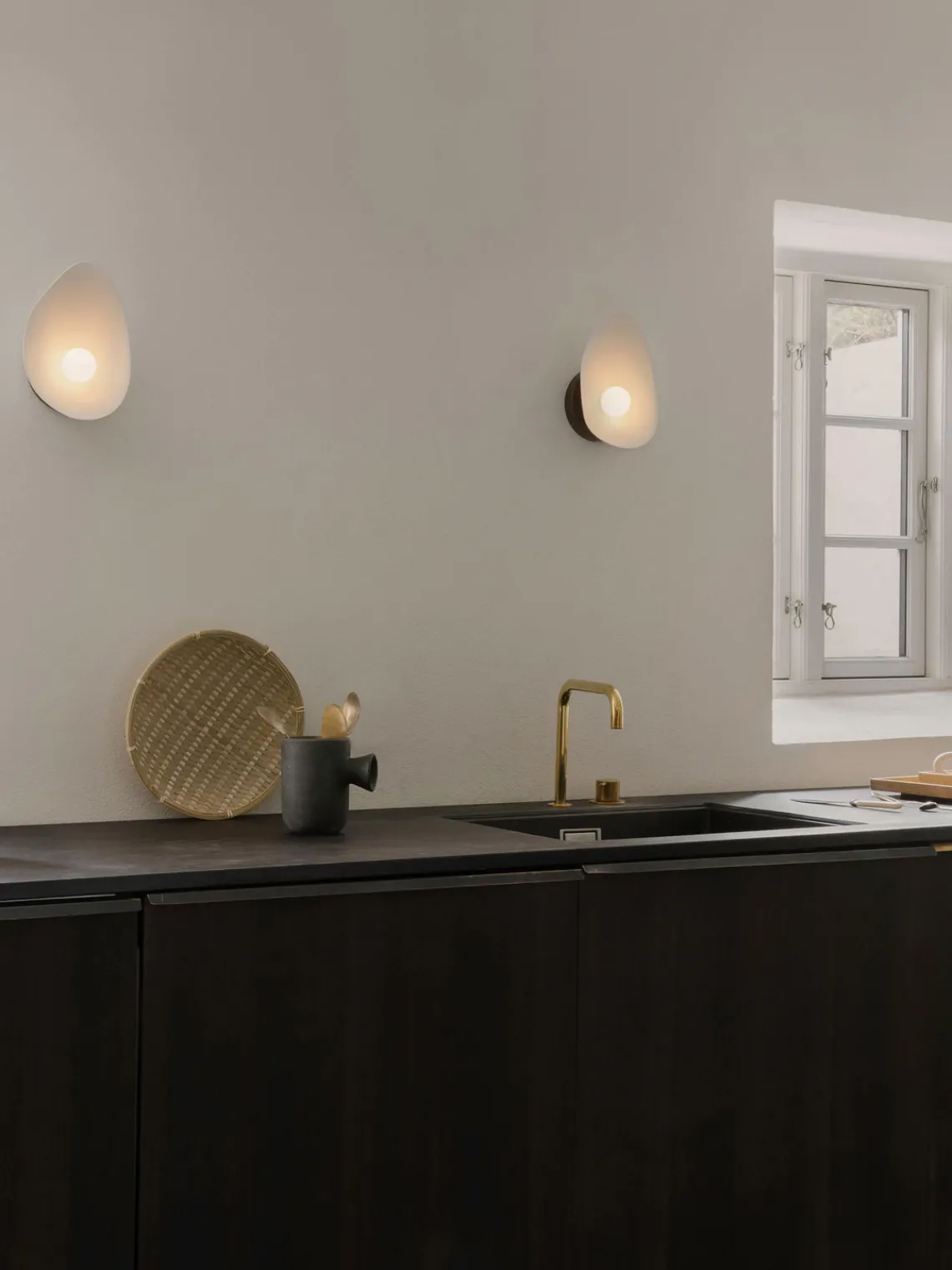 Discount Nuura Applique murale LED à intensité variable Florii
