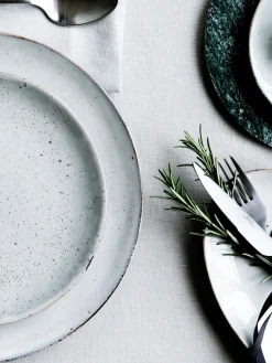 Sale Broste Copenhagen Assiettes à dessert artisanales Nordic Sand, 4 pièces Gris clair, chiné