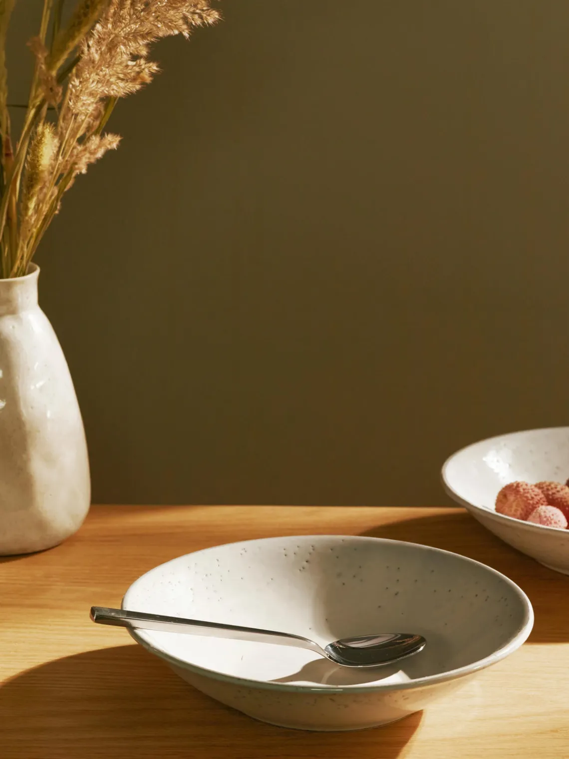 Outlet Broste Copenhagen Assiettes creuses artisanales Nordic Sand, 4 pièces Gris clair, chiné