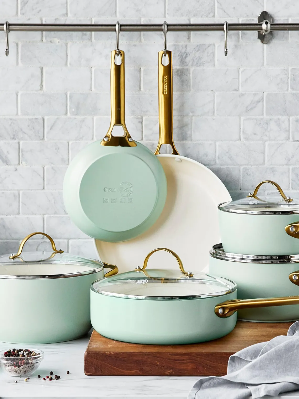 New GreenPan Batterie de cuisine avec revêtement antiadhésif Padova, 10 élém. Vert menthe, blanc crème, doré