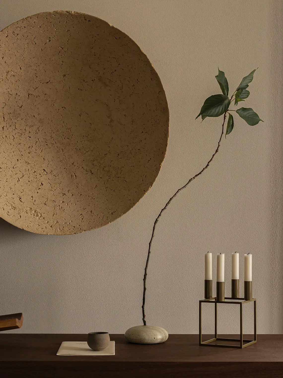 Best Audo Copenhagen Bougeoir en métal Kubus Vert olive