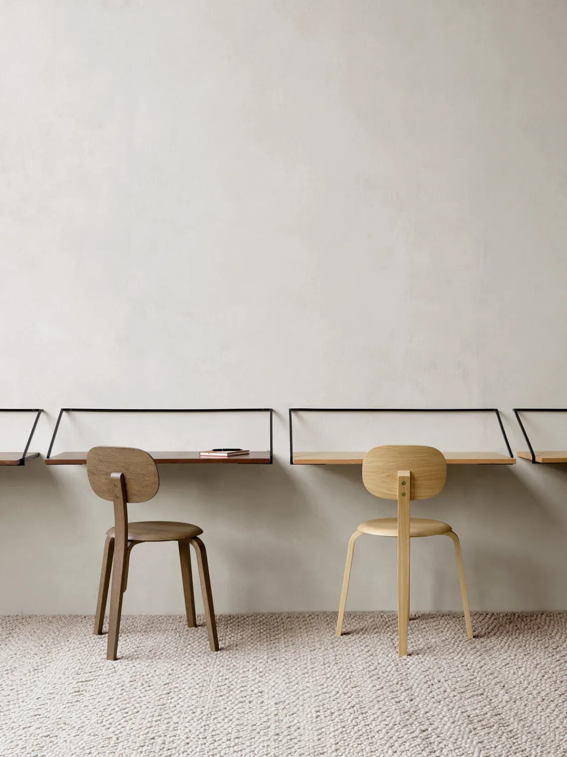 Sale Audo Copenhagen Bureau mural en bois et métal Majorka Bois clair