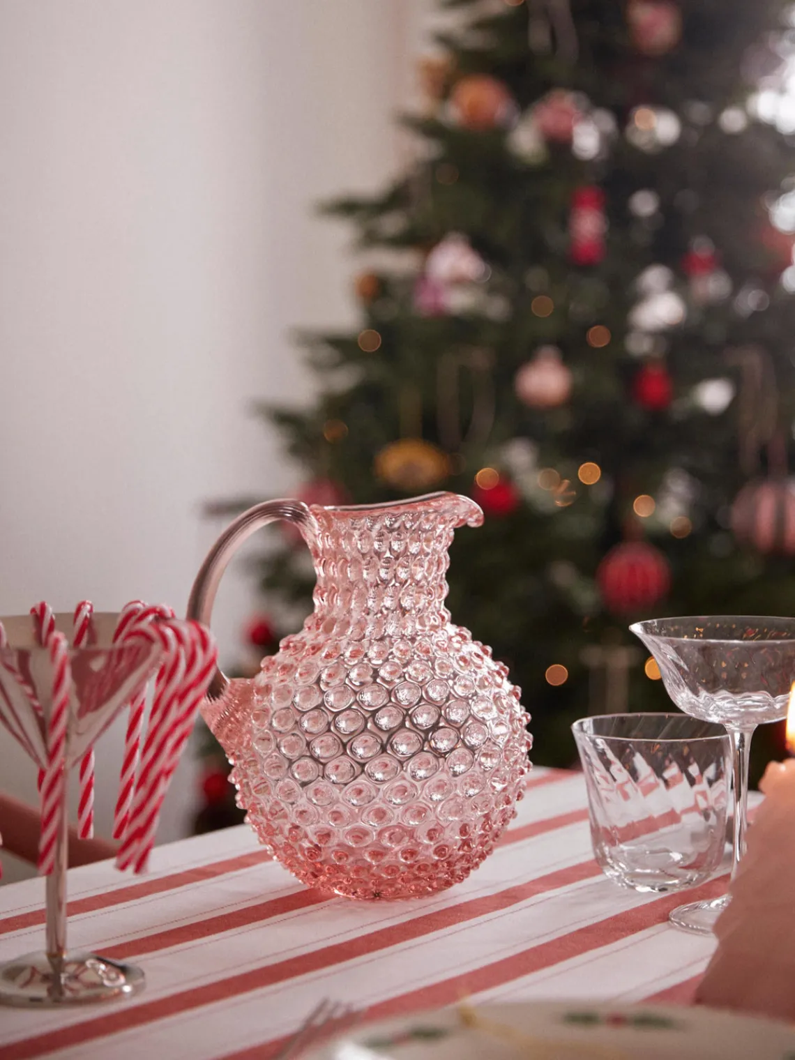 Sale ANNA VON LIPA Carafe soufflée bouche Hobnail, 2 L Rose, transparent