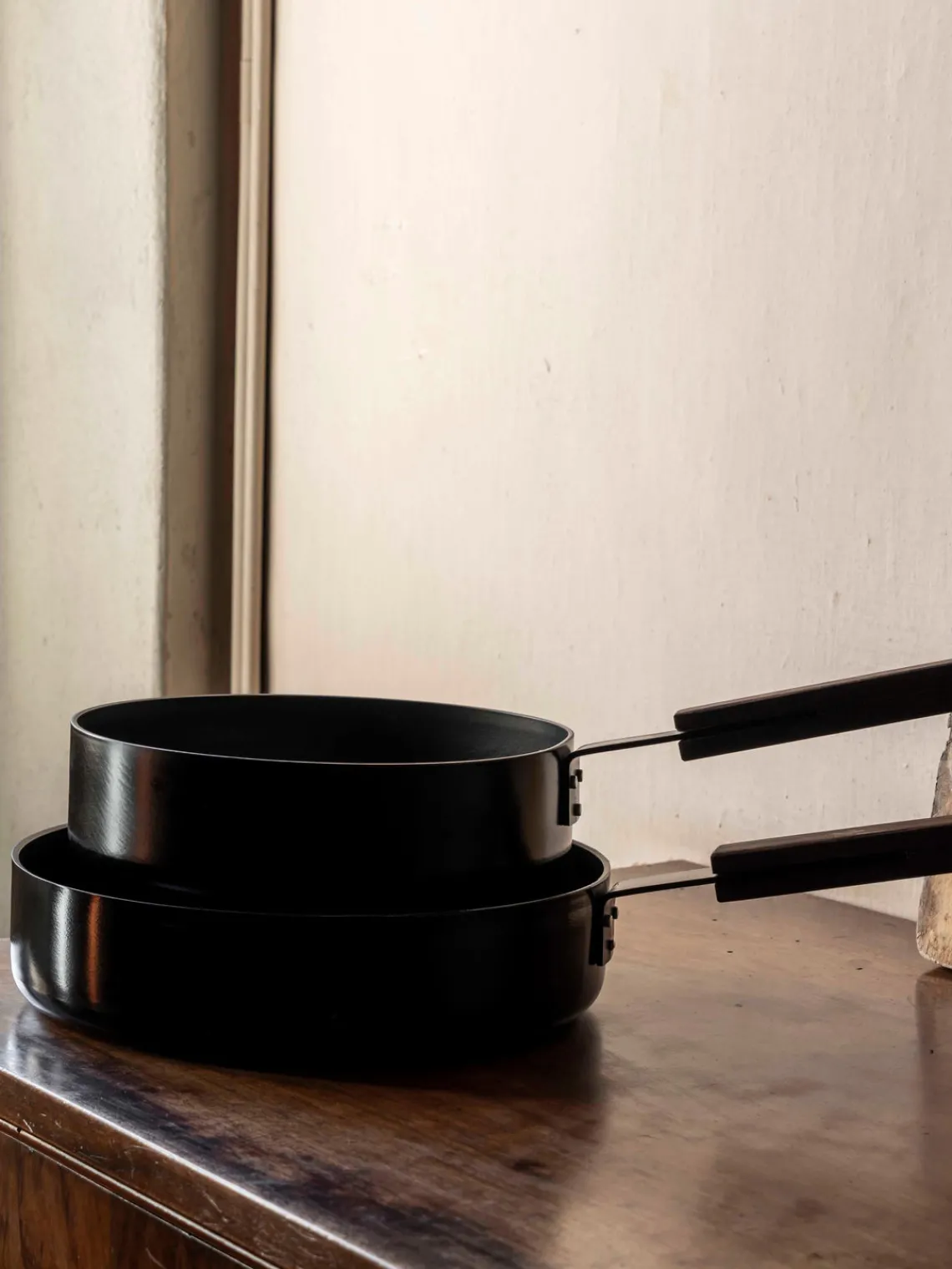 Clearance knIndustrie Casserole avec revêtement antiadhésif Black, tailles variées