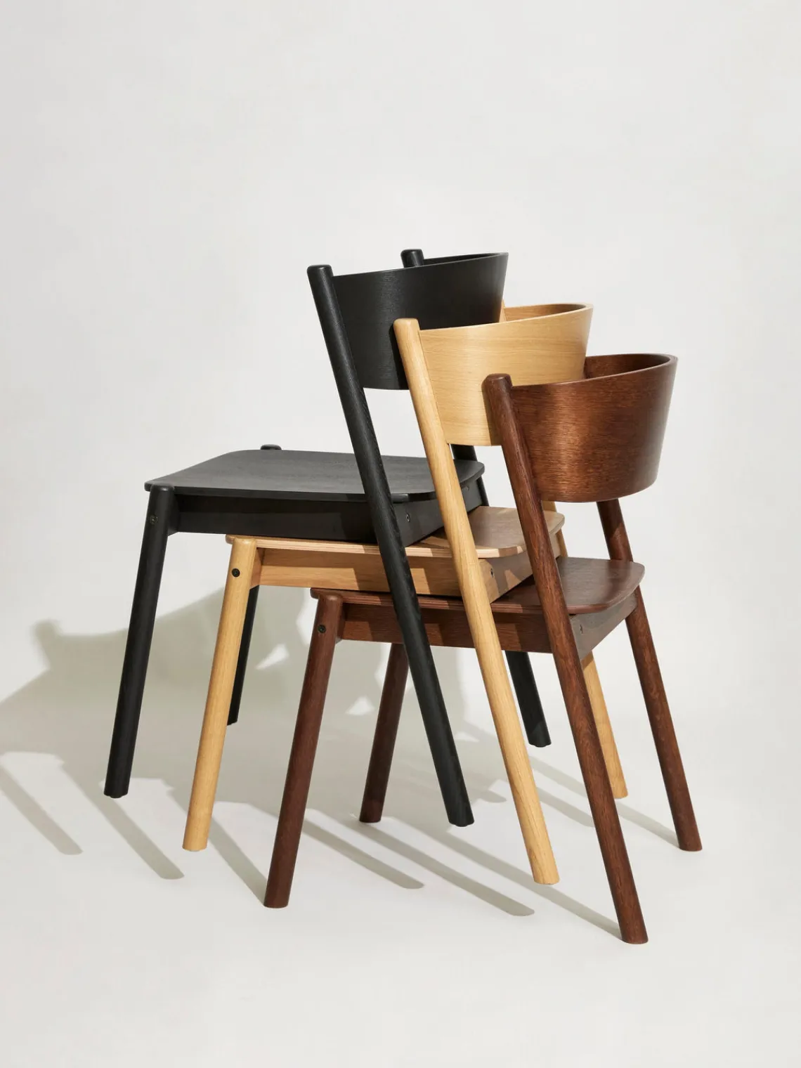 Clearance Hübsch Chaise en bois Oblique