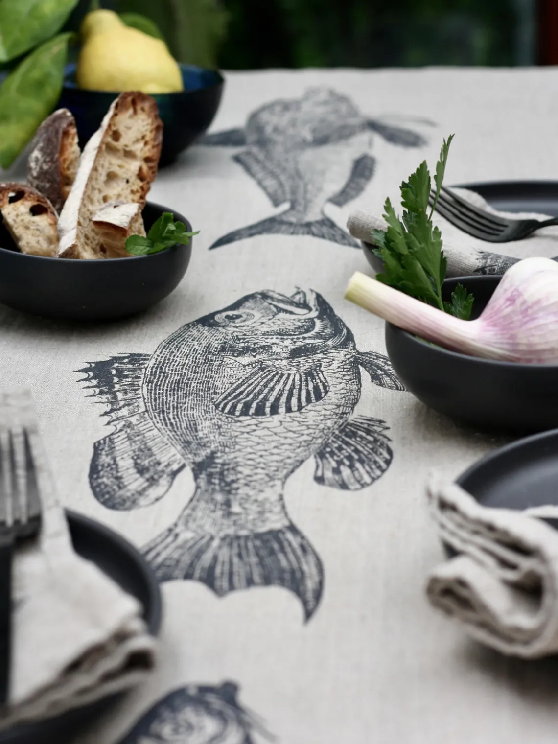 Sale Frohstoff Chemin de table en lin sérigraphié à la main Fish