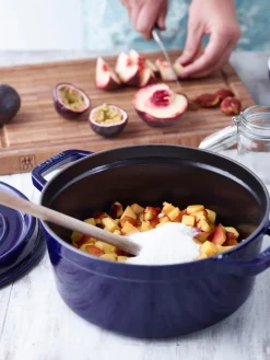 Fashion Staub Cocotte ronde en fonte La Cocotte Bleu roi, argenté