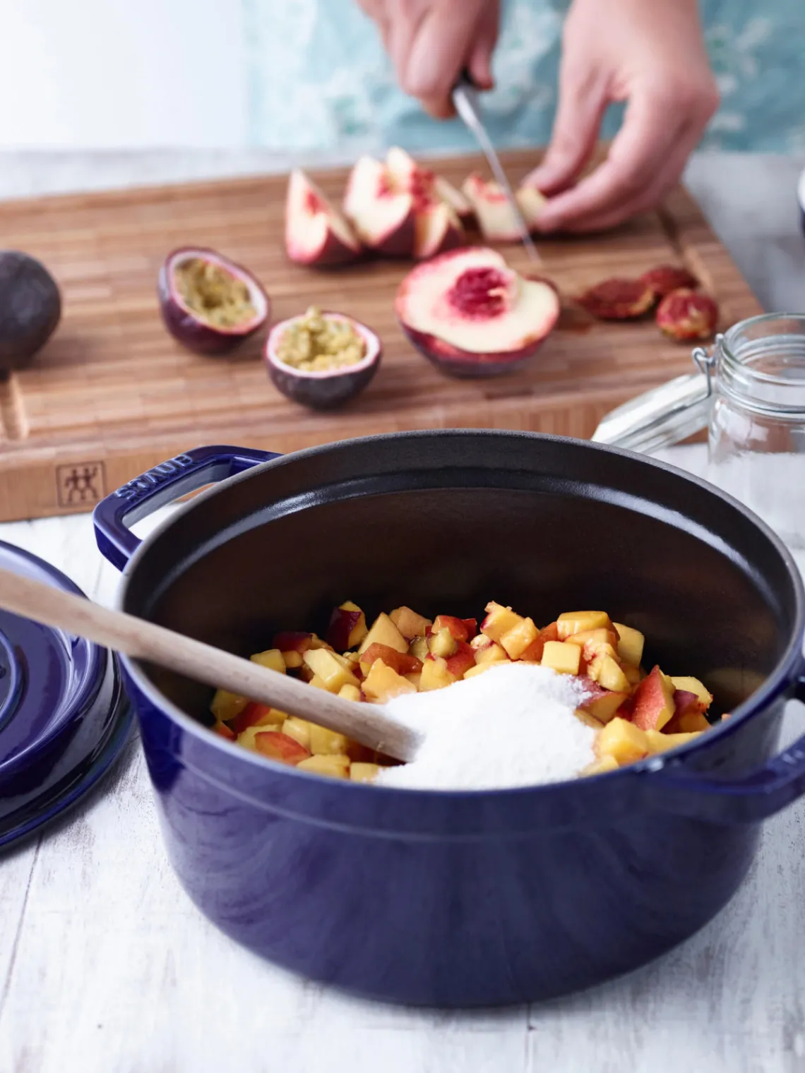 Fashion Staub Cocotte ronde en fonte La Cocotte Bleu roi, argenté