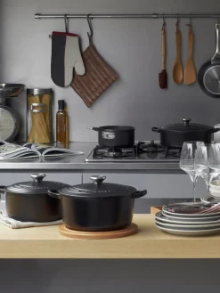 Clearance LE CREUSET Cocotte ronde en fonte émaillée Signature Collection Noir, argenté