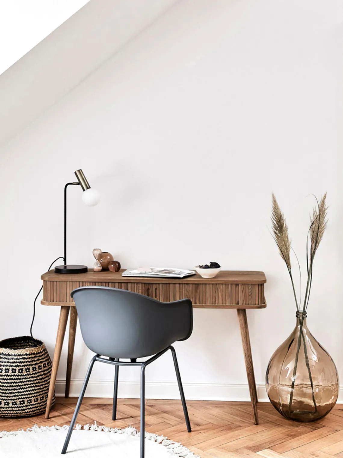 New Zuiver Console en bois cannelé avec rangement Barbier Noyer