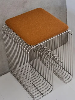 Clearance AYTM Coussin d'assise pour tabouret en bouclette Curva Brun clair