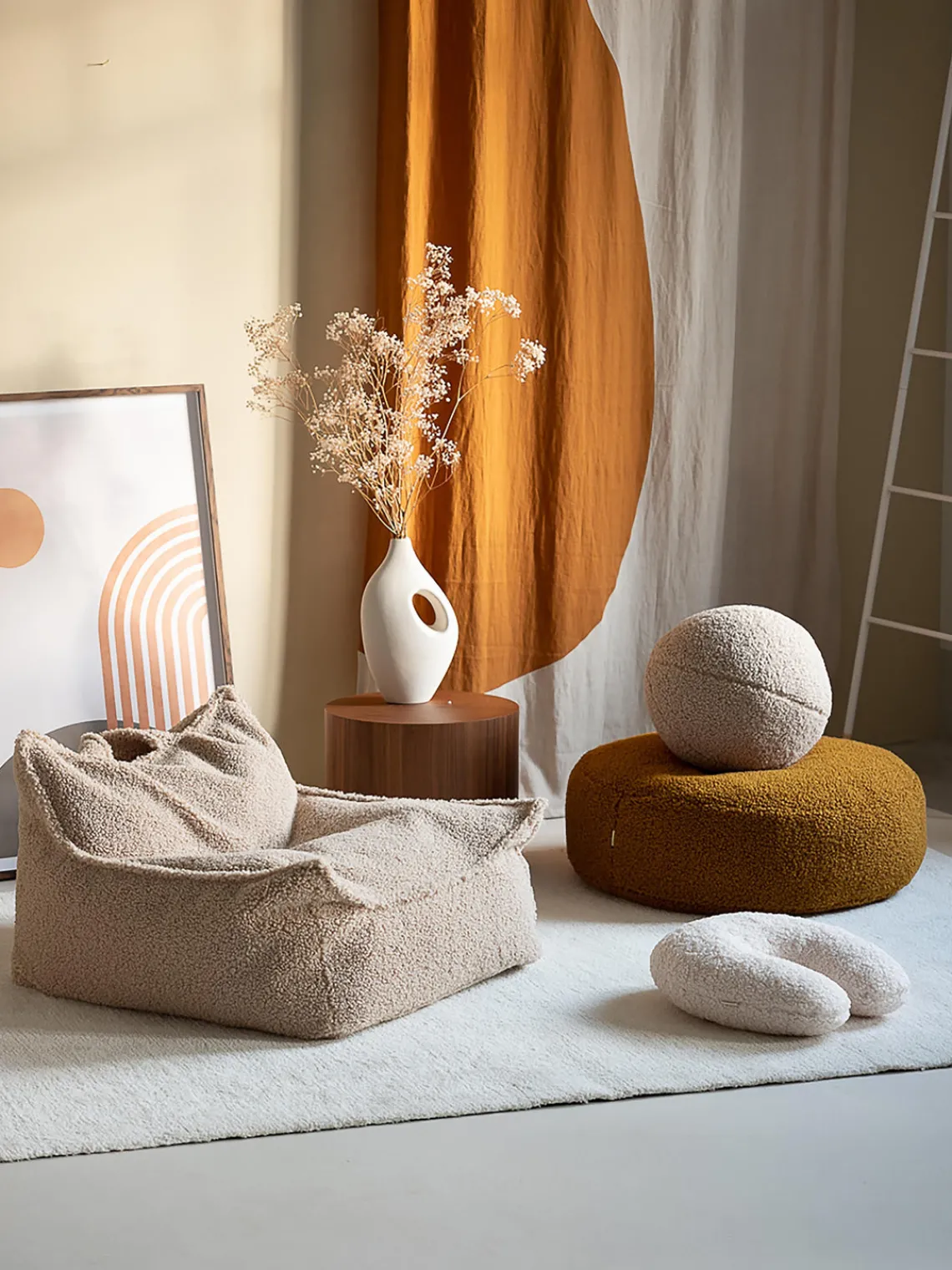 Fashion Wigiwama Coussin en peluche U Arch Blanc cassé