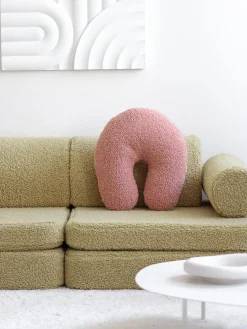 Outlet Wigiwama Coussin en peluche U Arch Rose pâle
