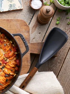 Hot Staub Cuillère polyvalente avec manche en acacia Cook