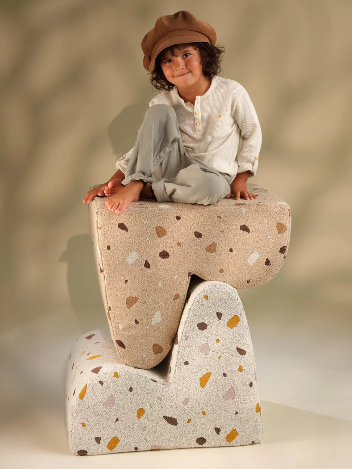 New Wigiwama Fauteuil en bouclette pour enfants fait main Cloud Bouclette blanche, aspect terrazzo