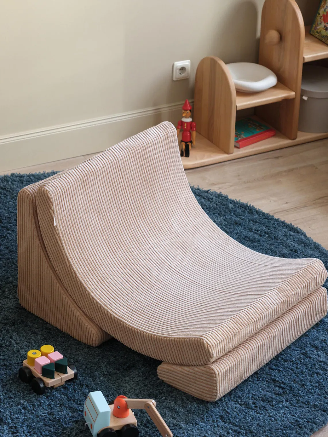 Hot Wigiwama Fauteuil pour enfant en velours côtelé fait main Moon Velours côtelé beige clair