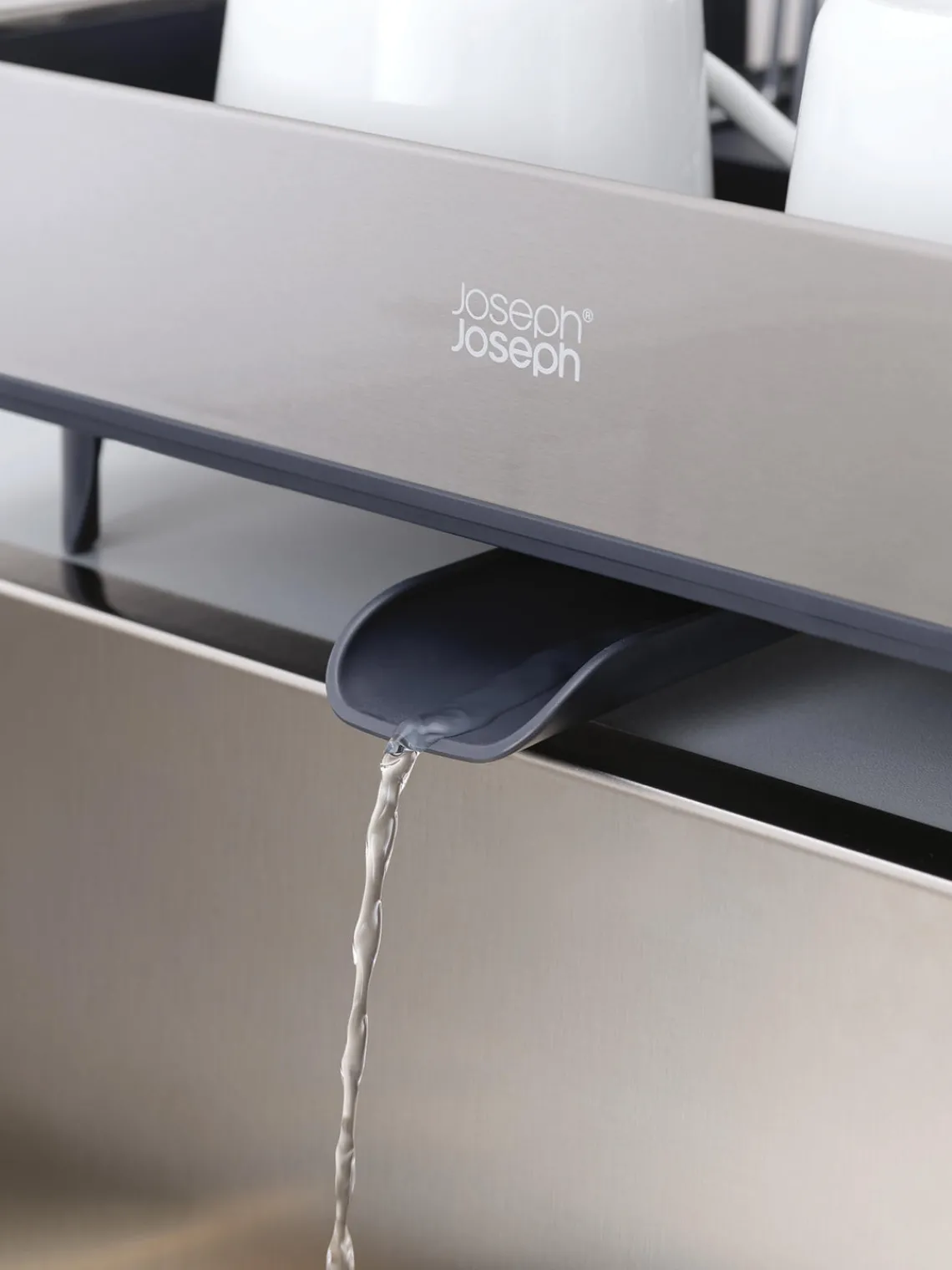 Clearance Joseph Joseph Égouttoir extensible avec écoulement d'eau réglable Extend