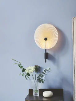 Hot Gejst Grande applique murale LED Liris, intensité lumineuse variable Blanc, noir
