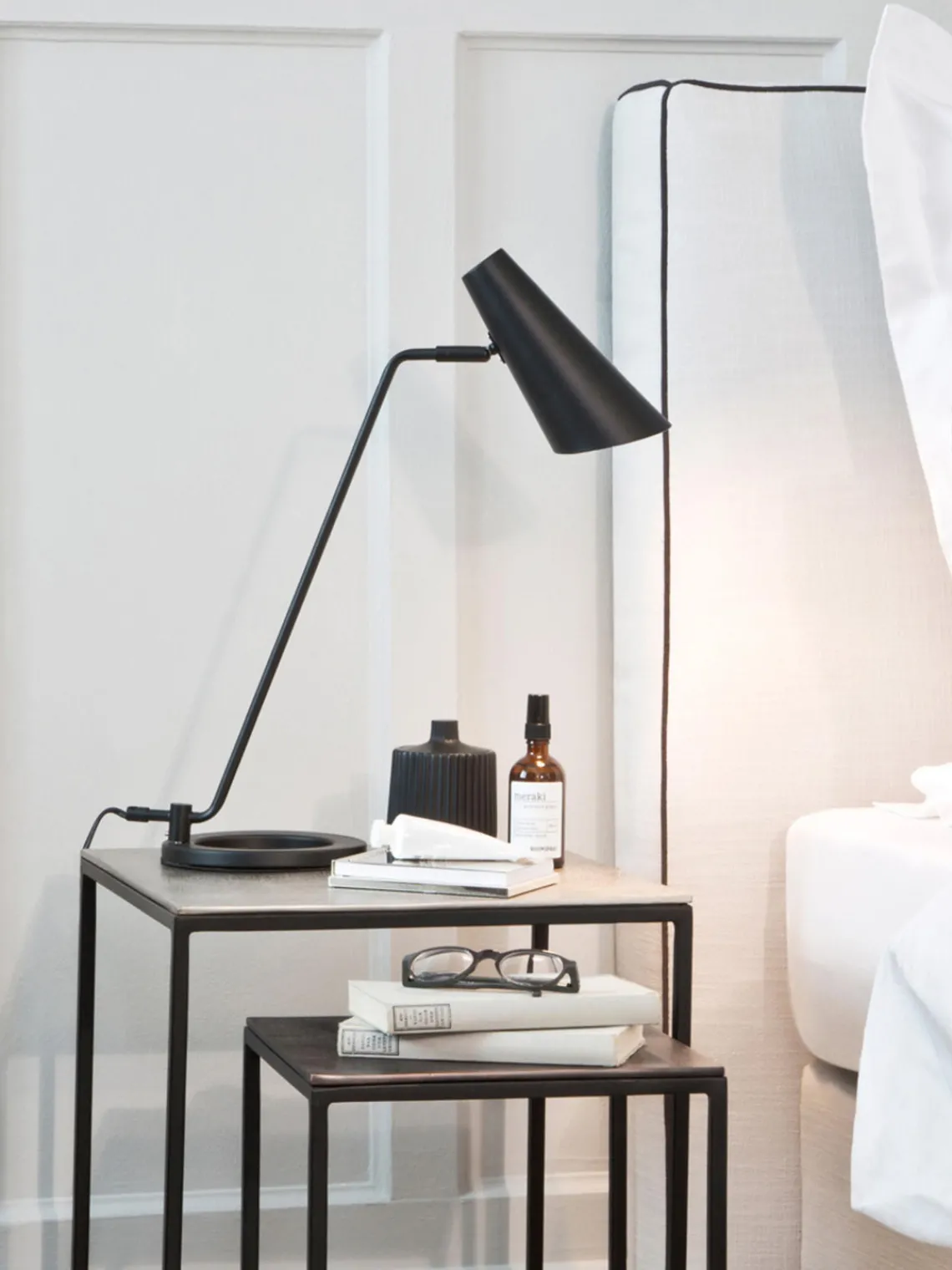 Online Markslöjd Grande lampe à poser en métal Cal