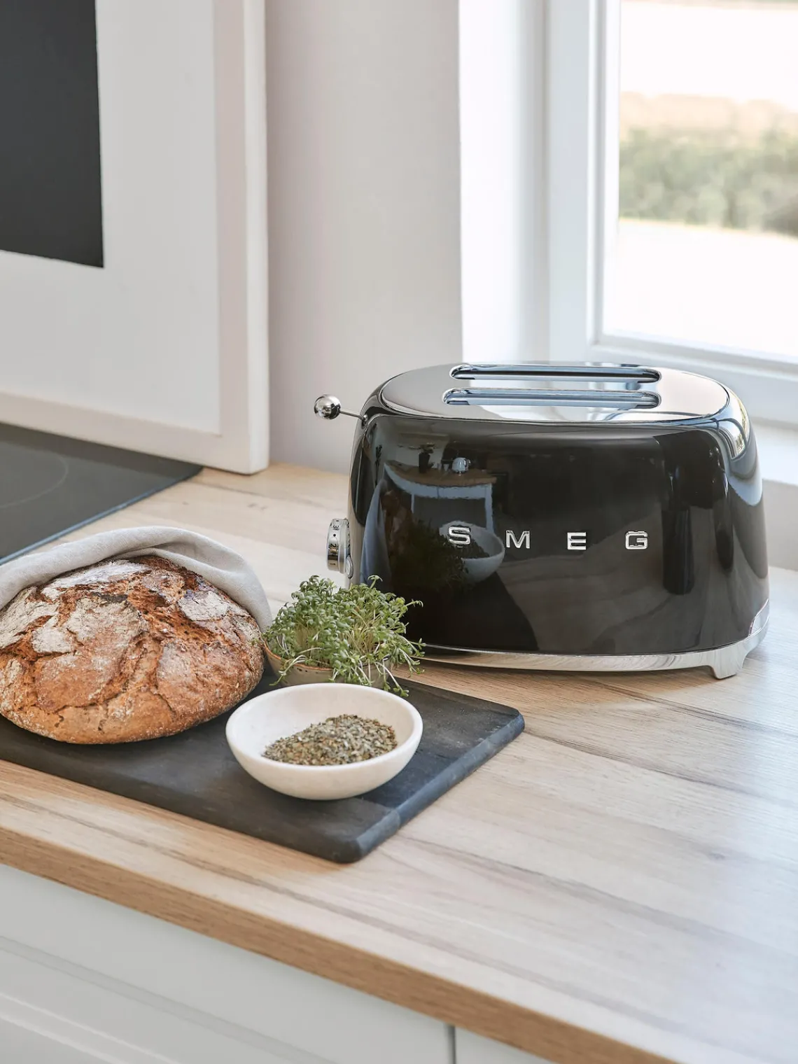 Hot Smeg Grille-pain 2 tranches 50's Style Noir, haute brillance