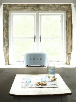 Clearance Smeg Grille-pain 4 tranches 50's Style Bleu ciel, haute brillance