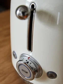 Best Smeg Grille-pain 2 tranches 50's Style Blanc crème, haute brillance