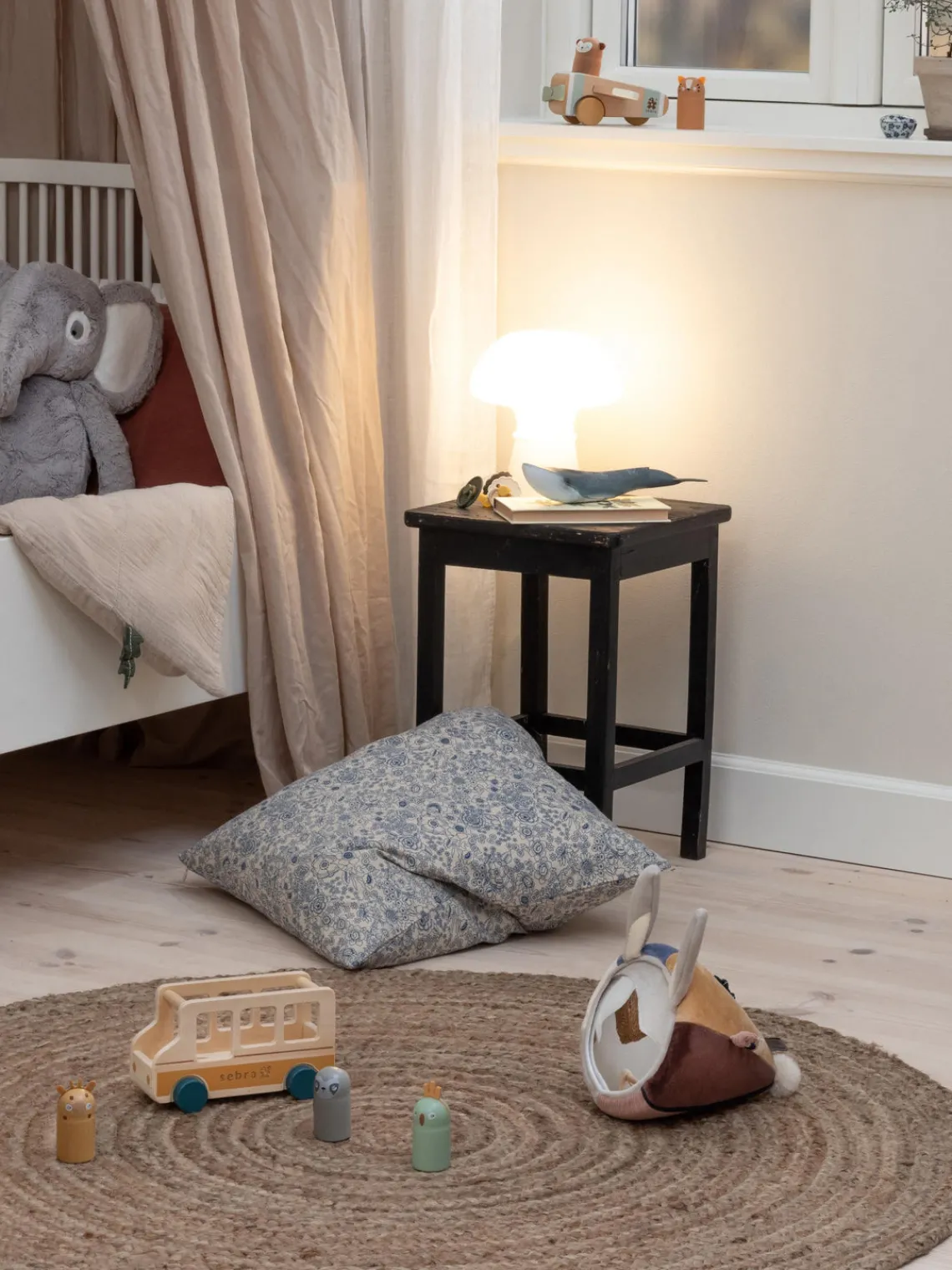 Clearance Sebra Jouet peluche avec miroir Woodland