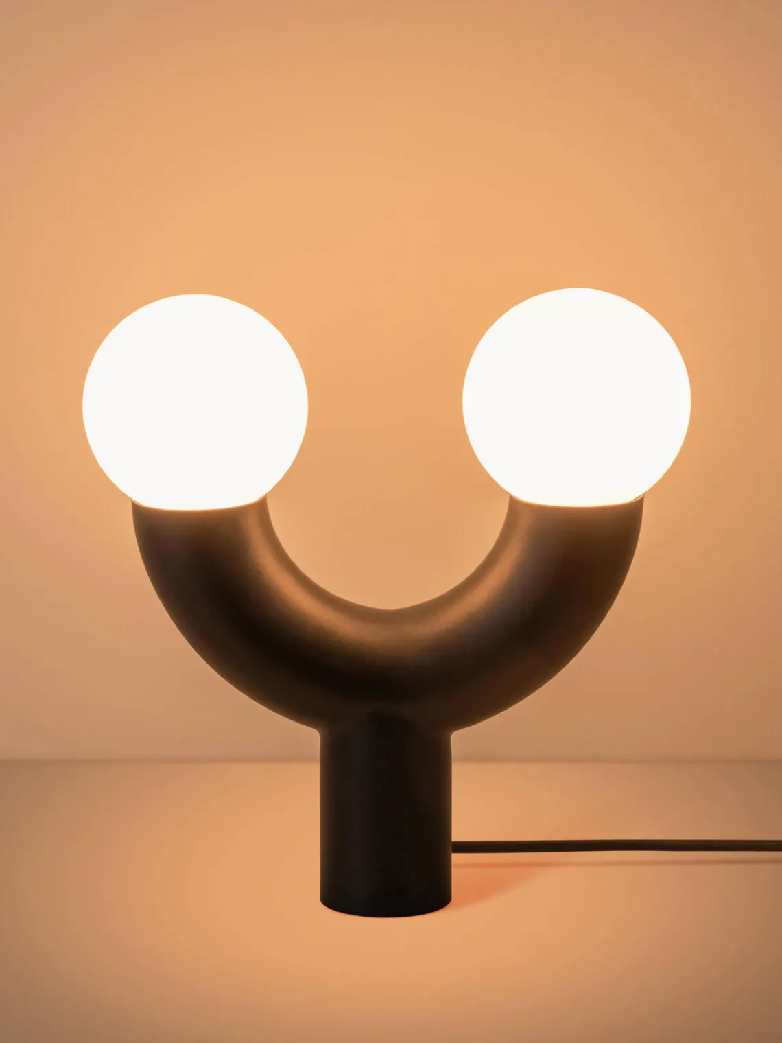 New Houseof Lampe à poser design Tube Blanc, noir