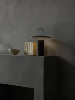 Online Audo Copenhagen Lampe à poser LED avec port USB et intensité variable Ray Noir