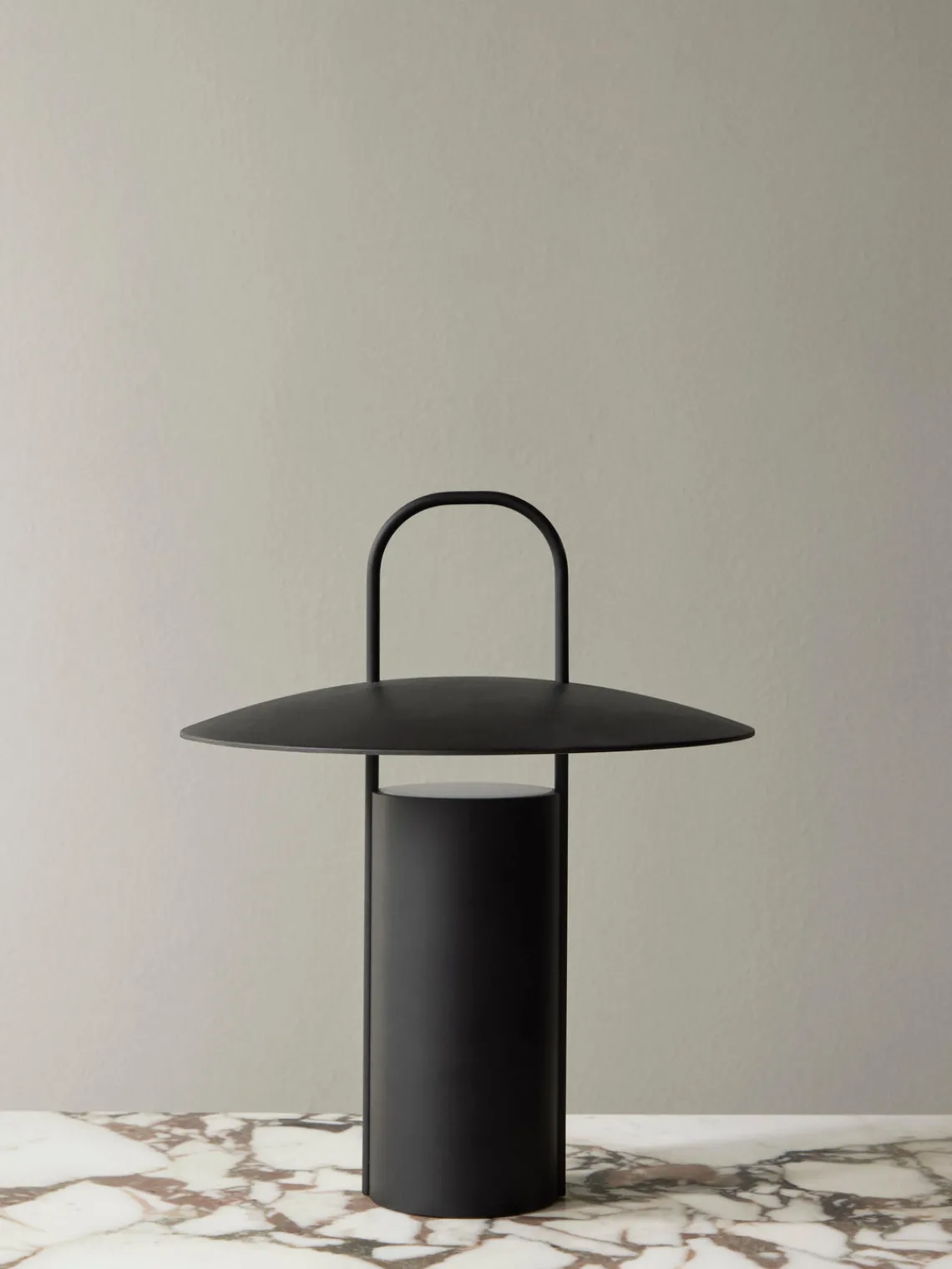 Online Audo Copenhagen Lampe à poser LED avec port USB et intensité variable Ray Noir