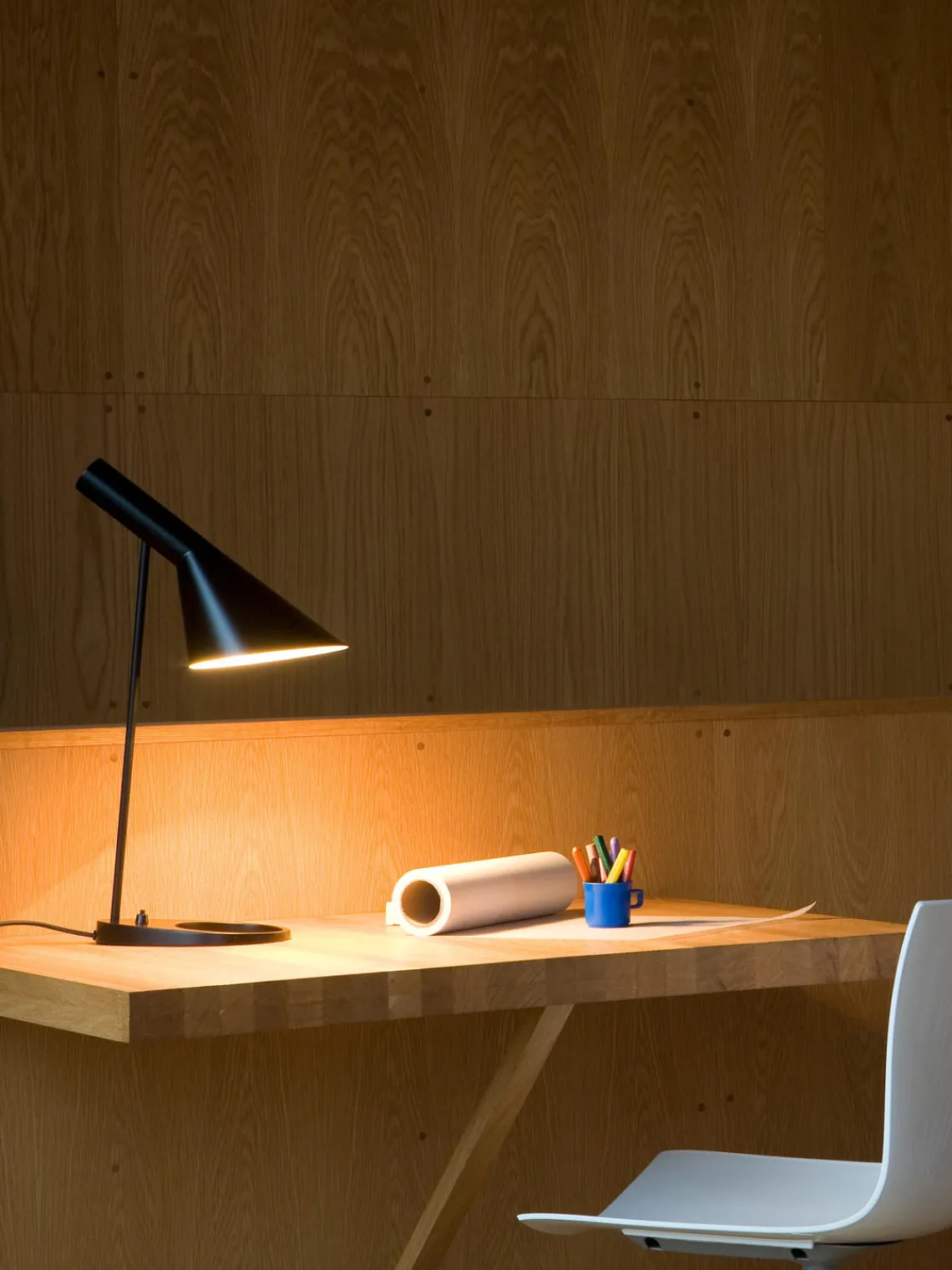 Hot Louis Poulsen Lampe de bureau AJ, tailles variées Noir