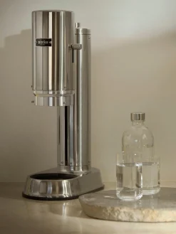 Hot Aarke Machine à soda Carbonator Pro Couleur argentée, haute brillance