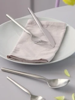 Hot Gense Ménagère satinée Dorotea, 4 personnes (16 élém.)