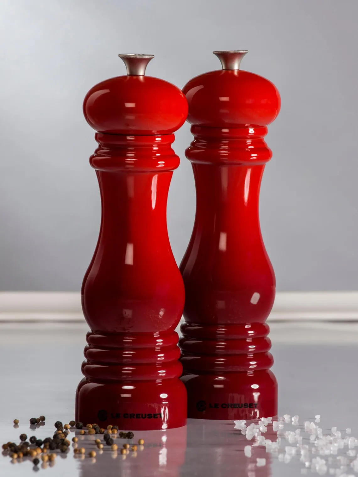 Hot LE CREUSET Moulin à sel avec broyeur en céramique Creuset Tons rouges haute brillance, argenté