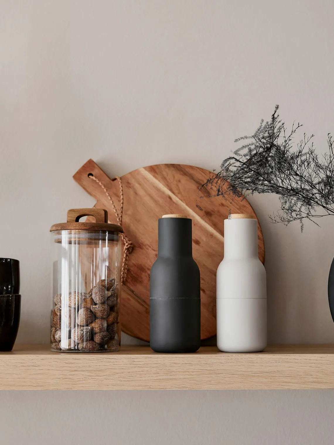 Hot Audo Copenhagen Moulin à sel et à poivre design avec couvercle en hêtre Bottle Grinder, 2 élém. Anthracite, blanc, bois de hêtre