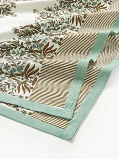 Best Bungalow Nappe avec motif à fleurs Jasmine Vert olive, brun, blanc cassé