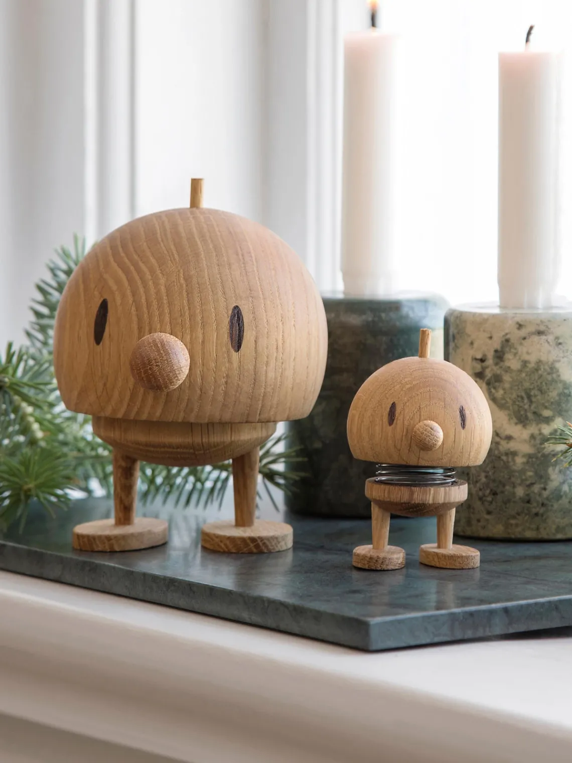Discount Hoptimist Objet décoratif Bumble, haut. 8 cm Bois de chêne