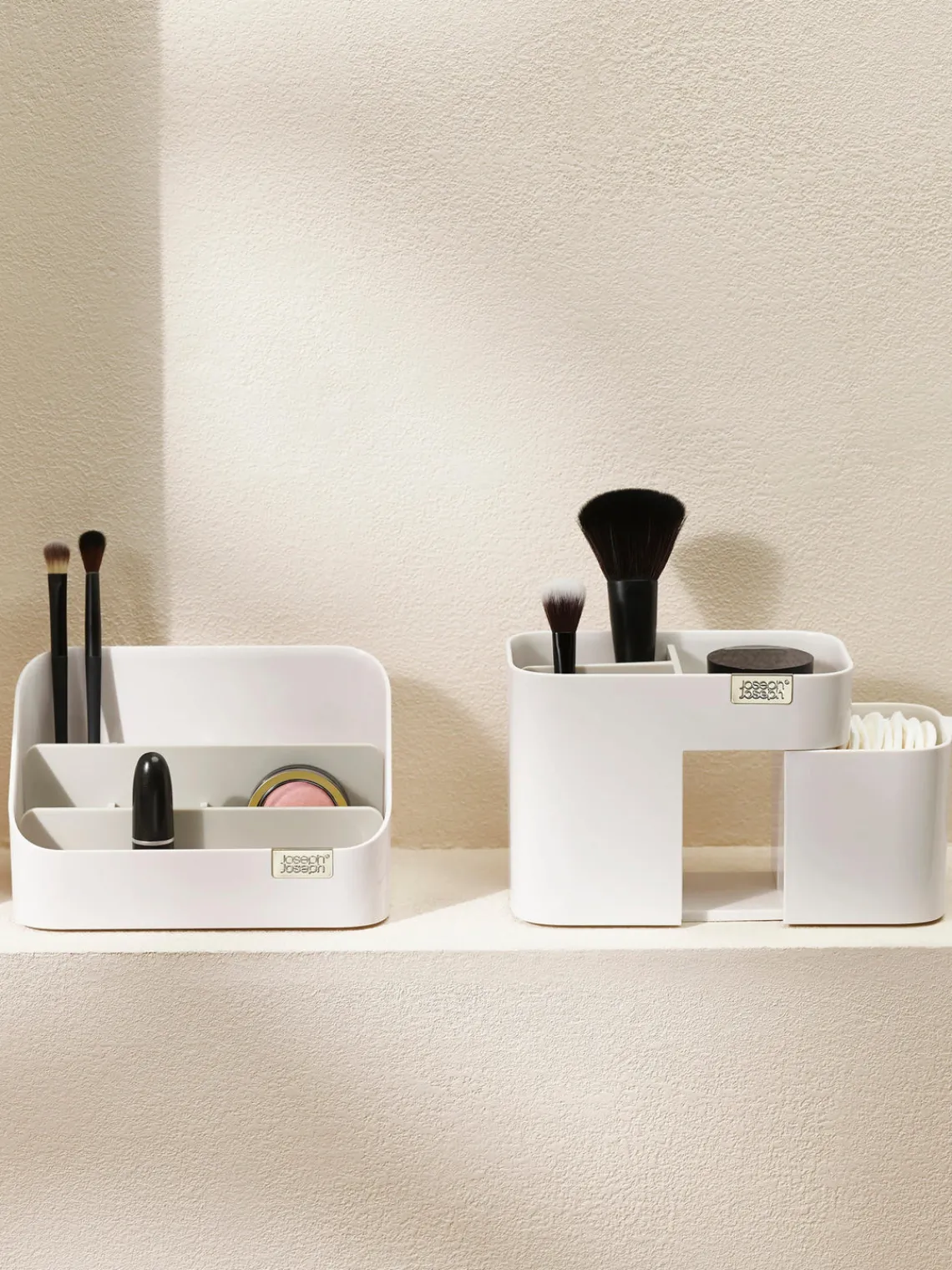 Discount Joseph Joseph Organisateur cosmétique avec fermeture magnétique Viva
