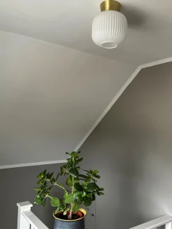 Outlet Aneta Petit plafonnier Vanja Blanc opale, or laiton