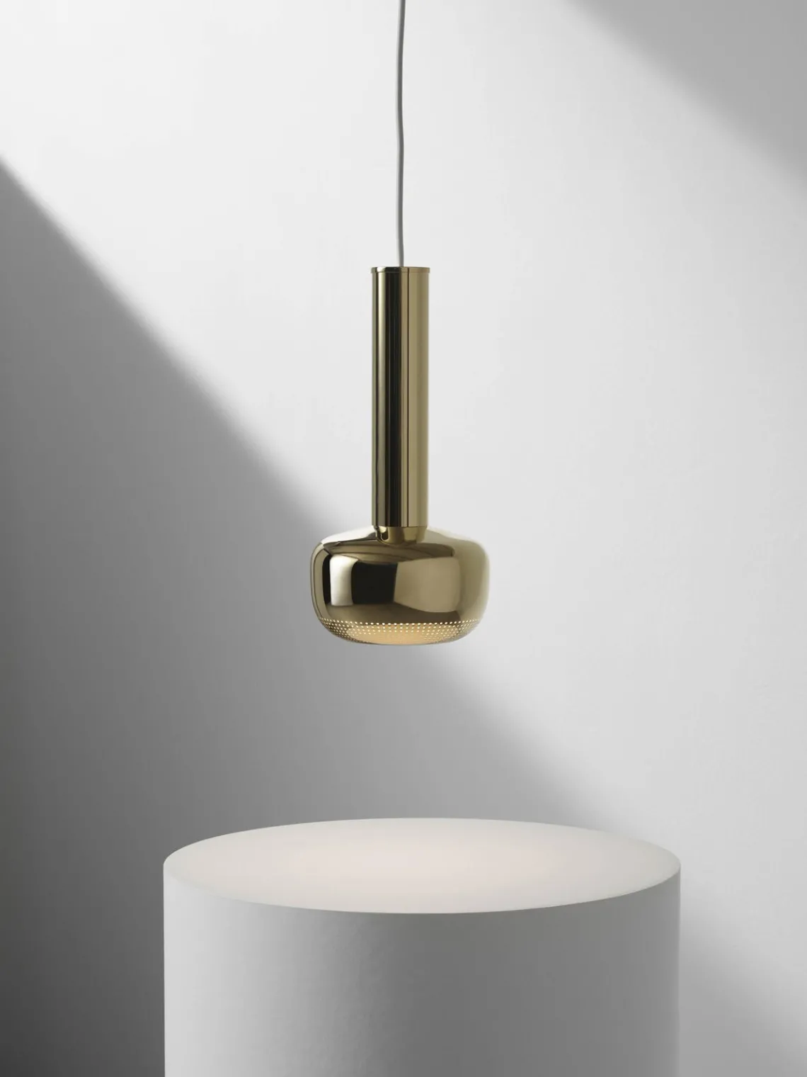 Outlet Louis Poulsen Petit suspension VL 56 Laiton