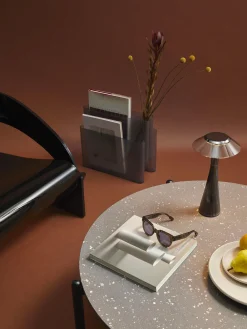 Hot Kartell Petite lampe à poser LED mobile Space Noir métallique