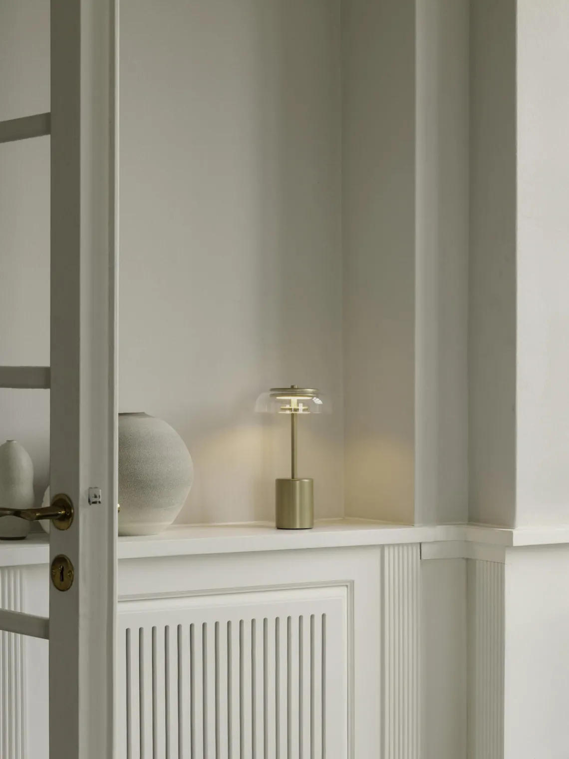 Online Nuura Petite lampe à poser LED mobile Blossi, intensité lumineuse variable