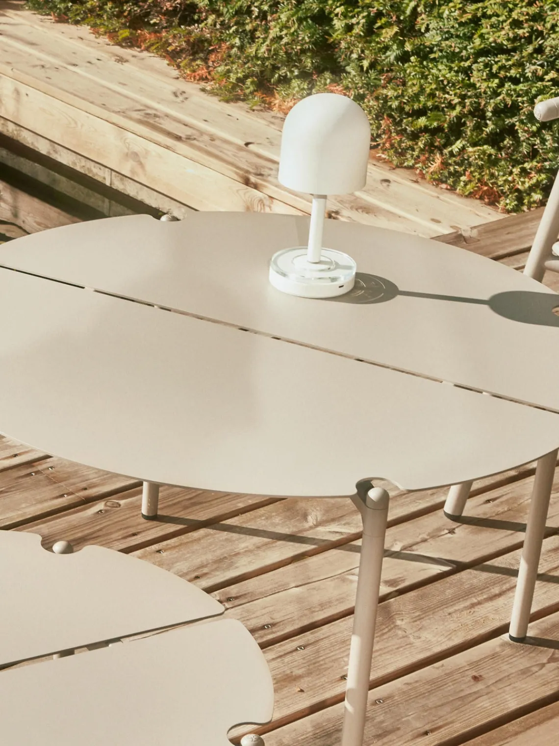 Outlet AYTM Petite lampe d'extérieur LED mobile Luceo Blanc, mat