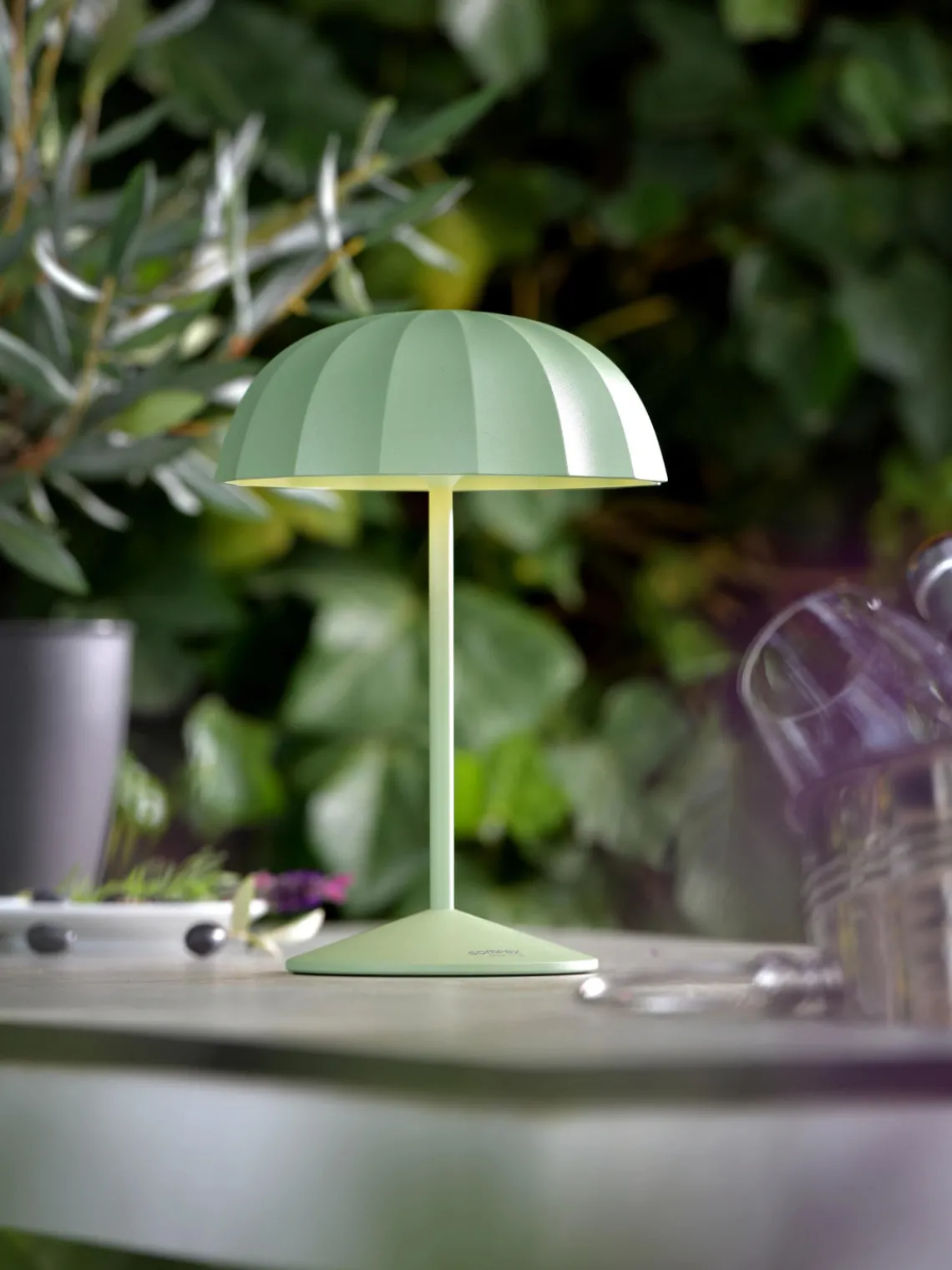 Online sompex Petite lampe d'extérieur LED mobile Ombrellino, intensité lumineuse variable Vert olive