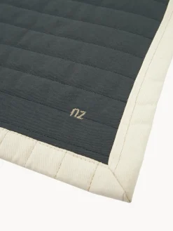 Online Nobodinoz Plaid en coton Arty Quilt Blanc crème, bleu foncé, motif paysage