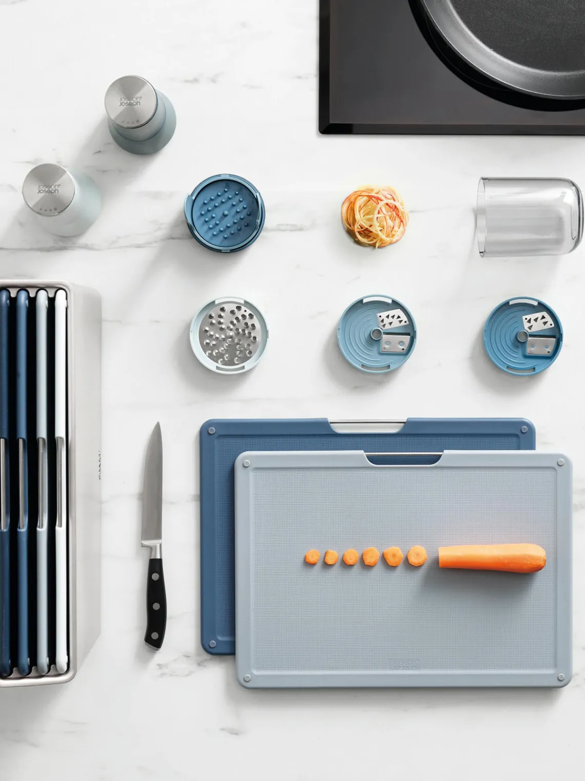 Discount Joseph Joseph Planches à découper avec support Folio, 5 élém. Argenté, tons gris et bleus