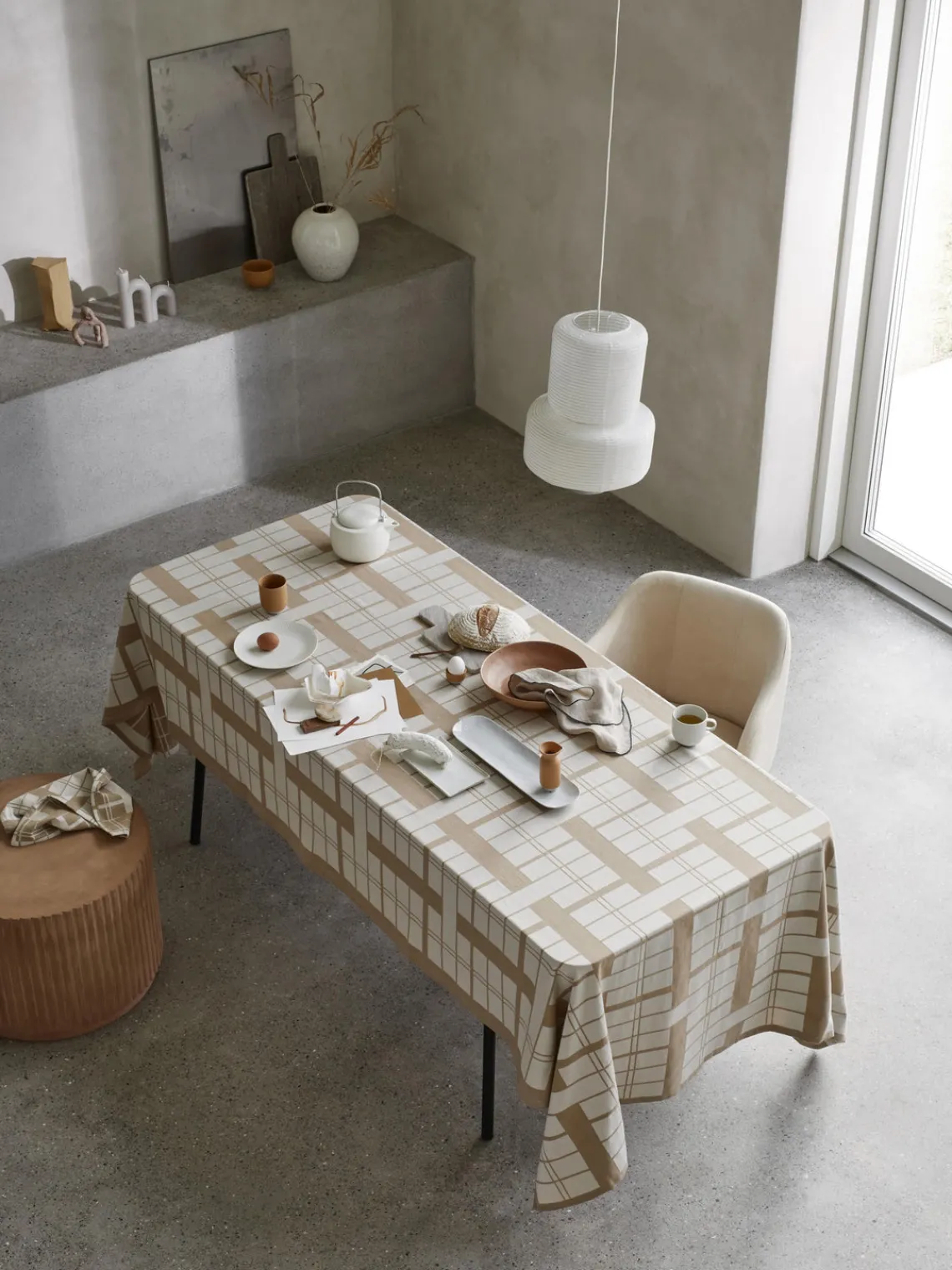 Online Broste Copenhagen Plat de service artisanal Nordic Sand, long. 35 cm Gris clair, chiné