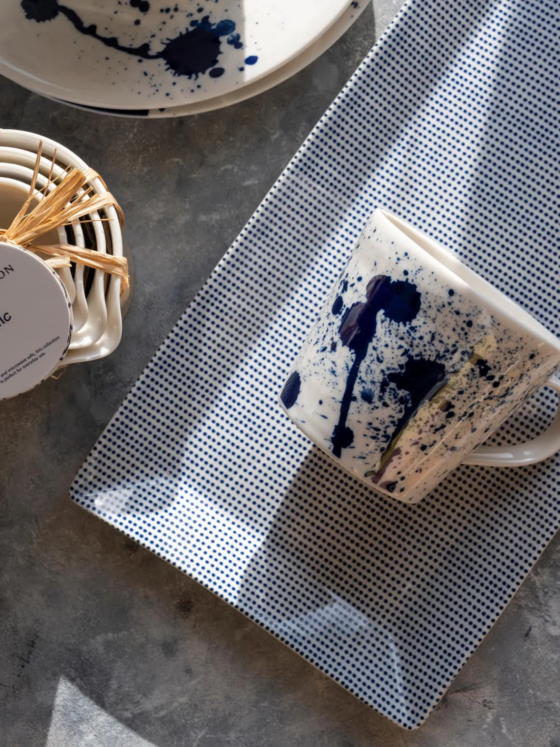 Hot ROYAL DOULTON Plat de service en porcelaine Pacific Blue