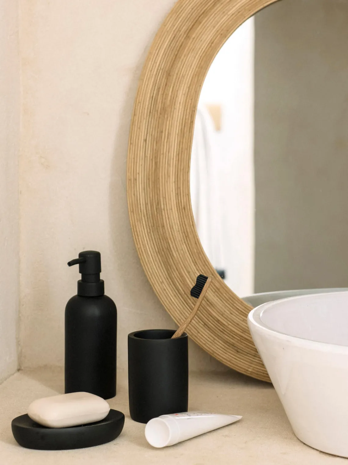 Clearance ANDREA HOUSE Porte-brosses à dents Archway Noir