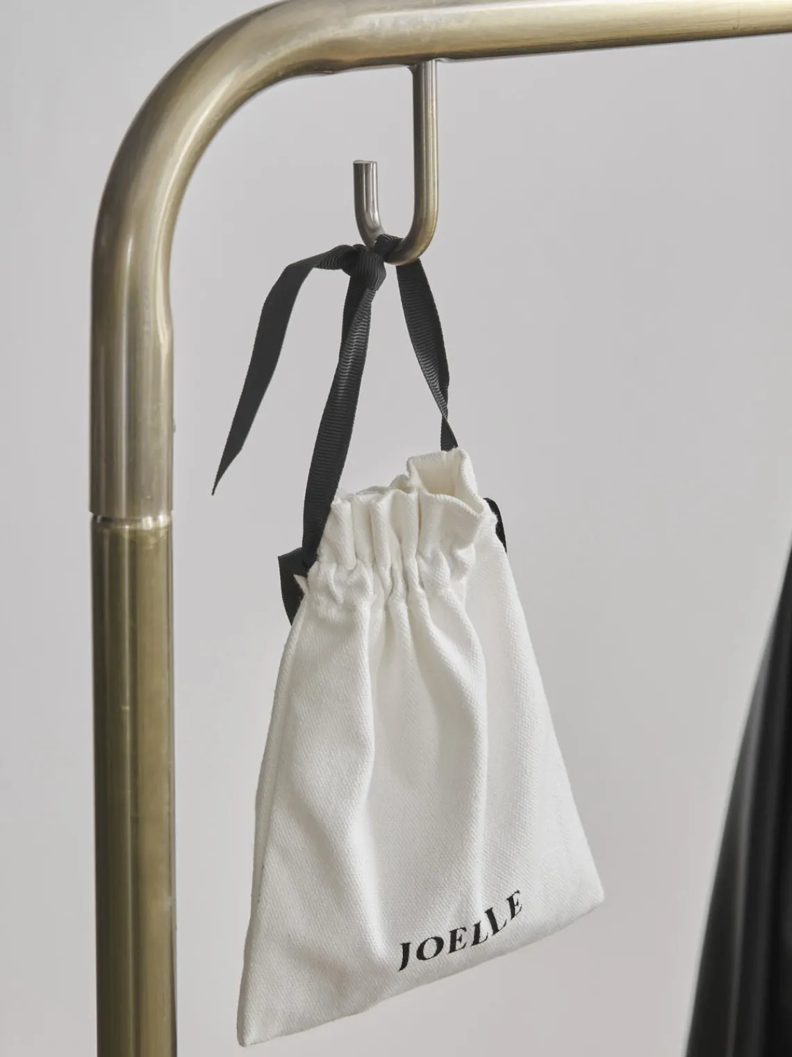 Hot Ellos Home Porte-manteau en métal Industri Doré